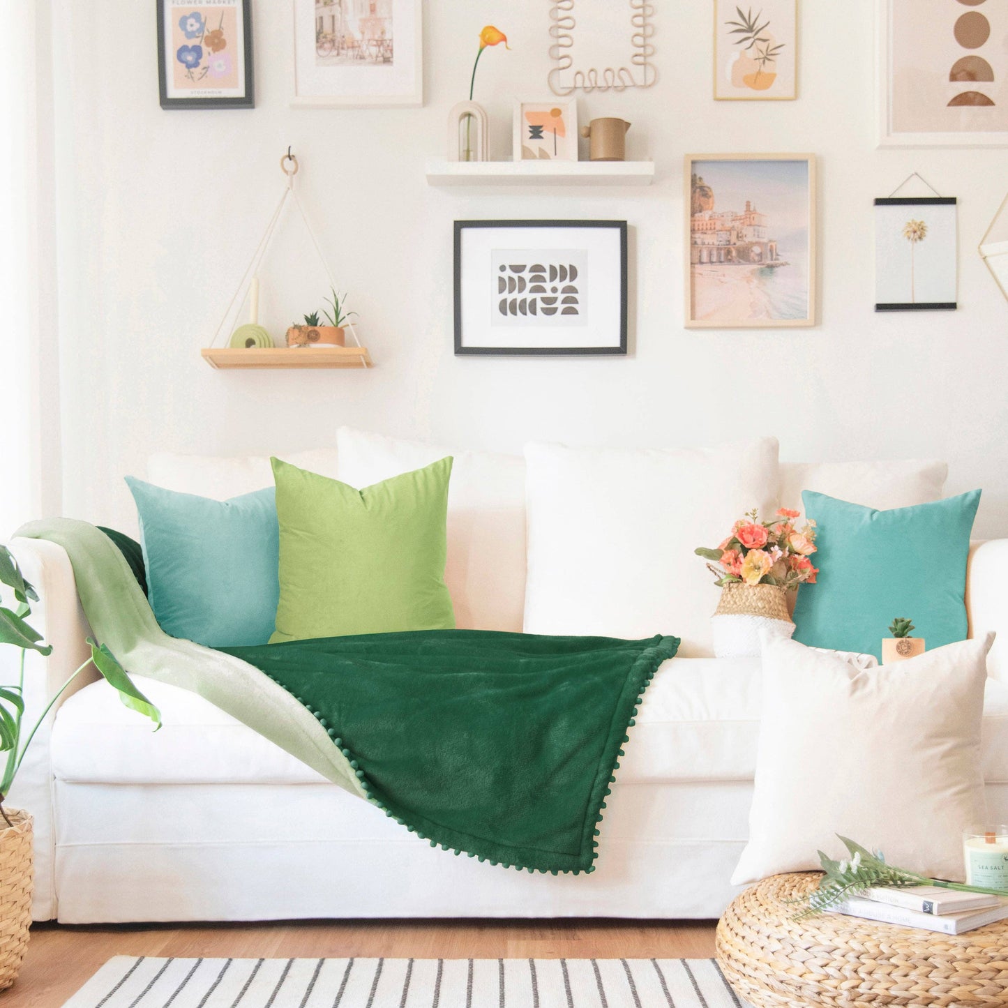Bromelia Blanket (Dark Green/Sage)