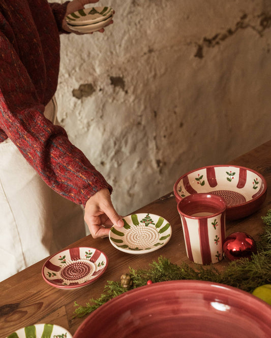 Ceramic Garlic Grater Plate: Small- Holly