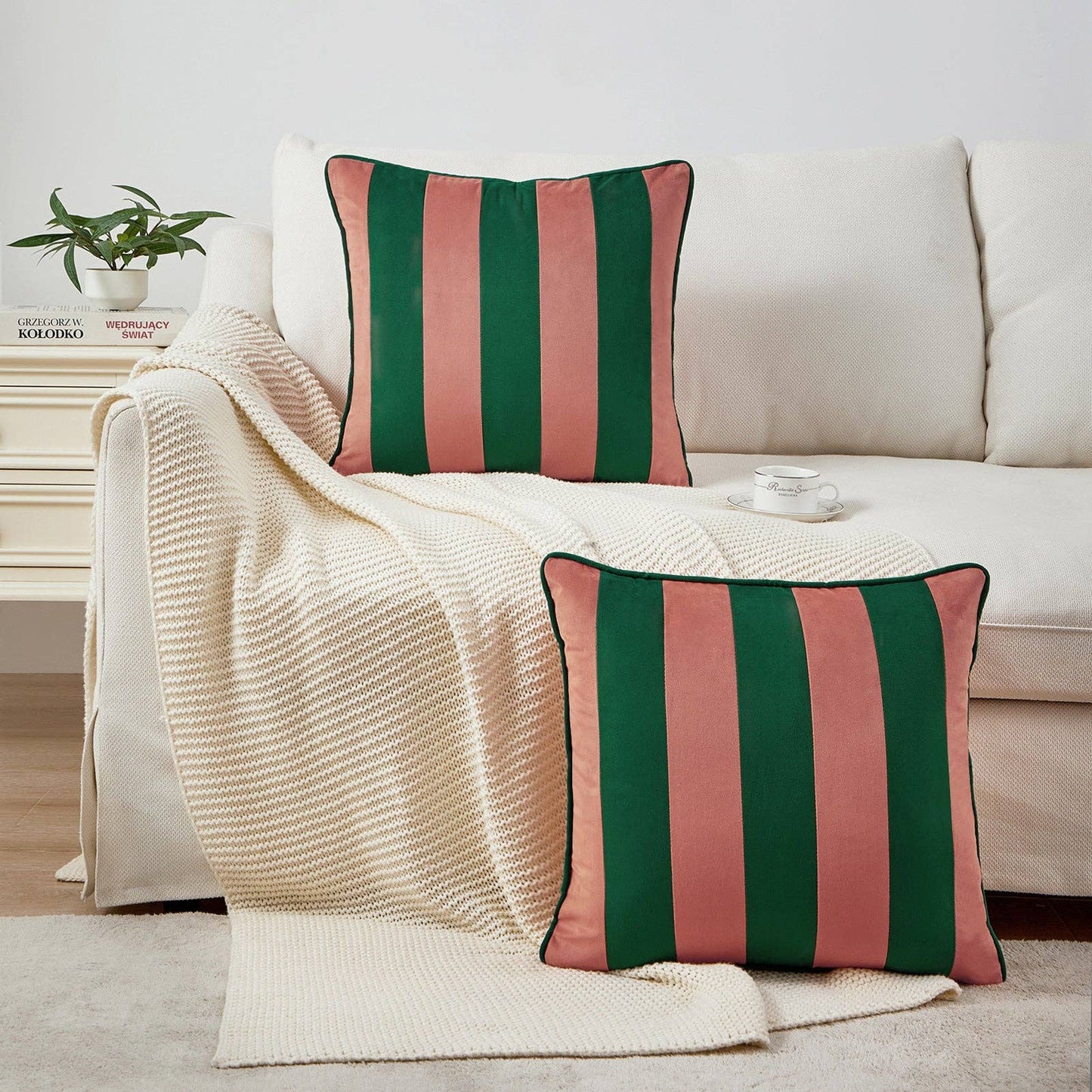 Tamarindo Velvet Pillow Covers (2-Pack) - Pink & Green
