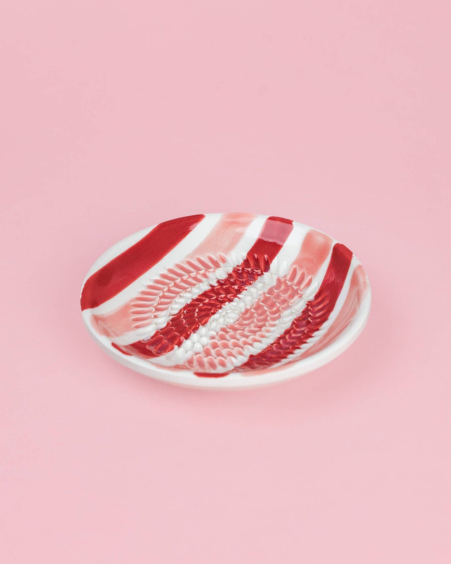 Small Ceramic Garlic Grater Plate - Sweetheart