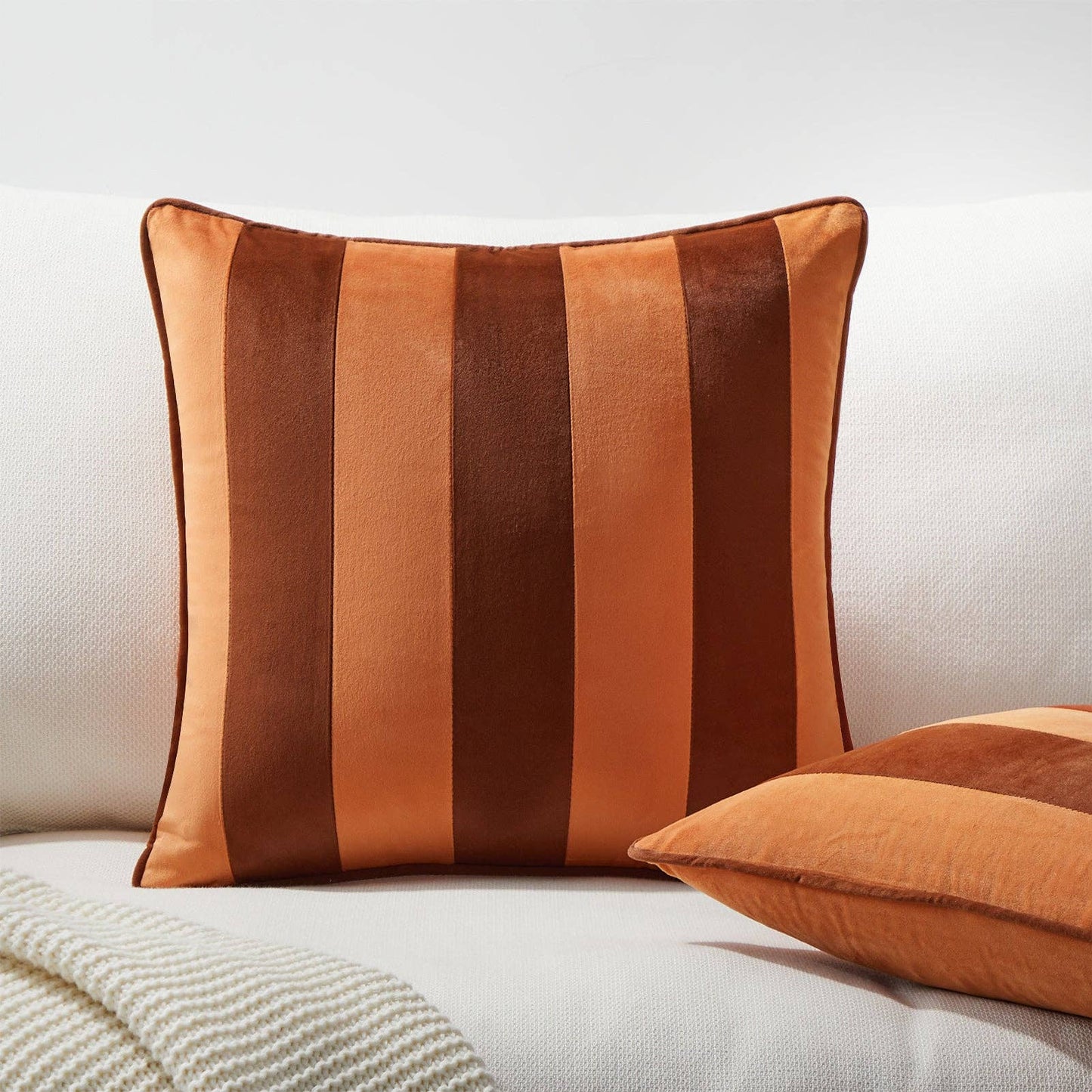 Tamarindo Velvet Pillow Covers (2-Pack) – Rust & Coral