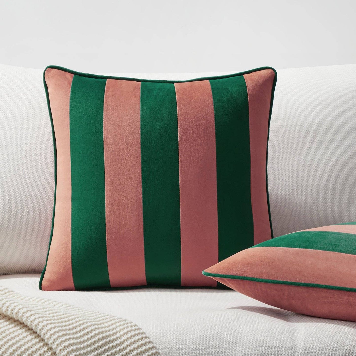 Tamarindo Velvet Pillow Covers (2-Pack) - Pink & Green