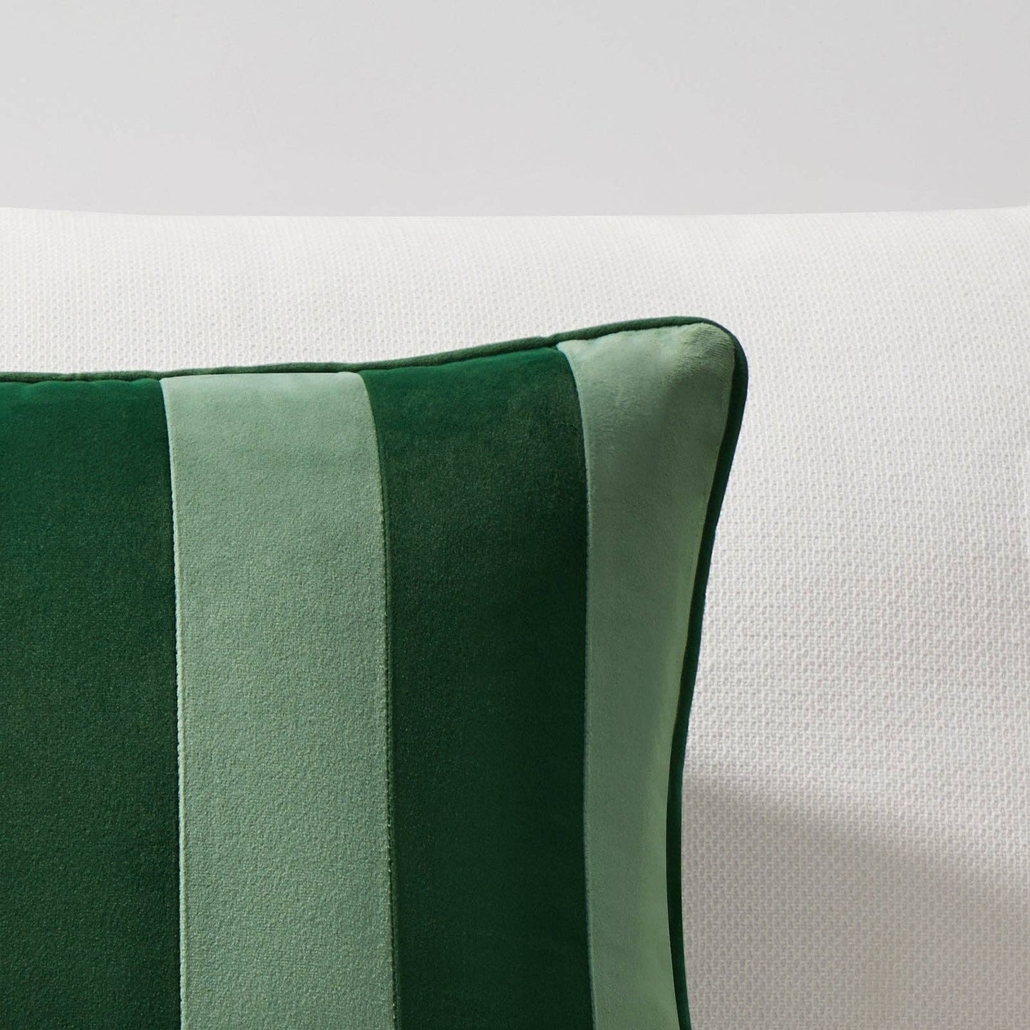 Tamarindo Pillow Covers (2-Pack) - Green/Light Green