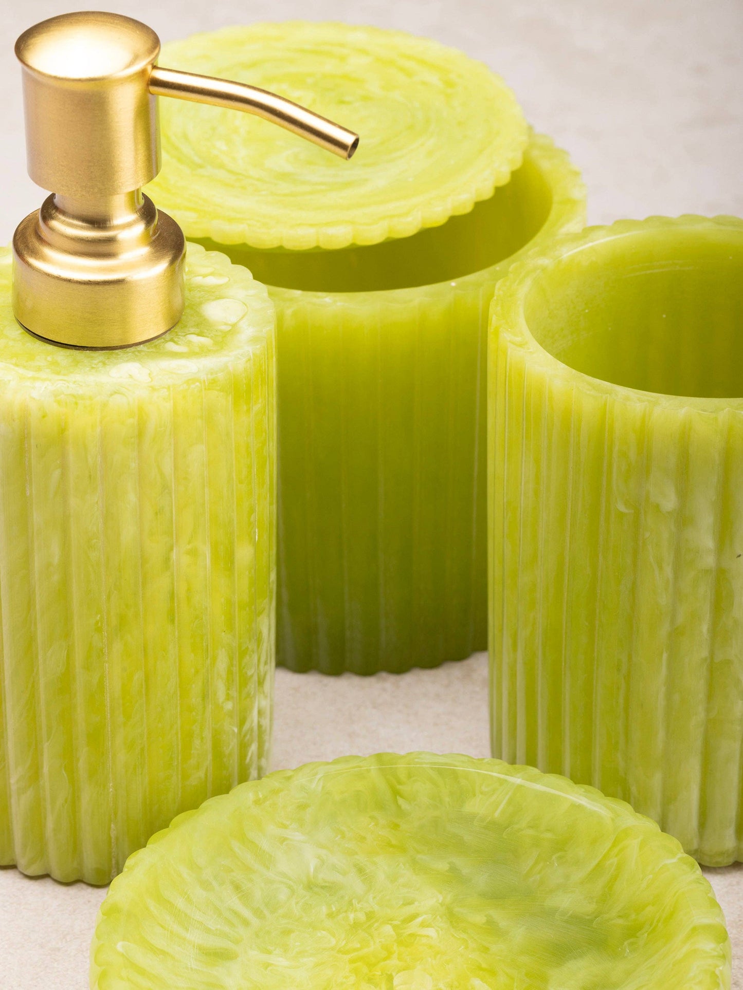 Porto Bath Accessories Set – Flamingo Pink · Mantis Green