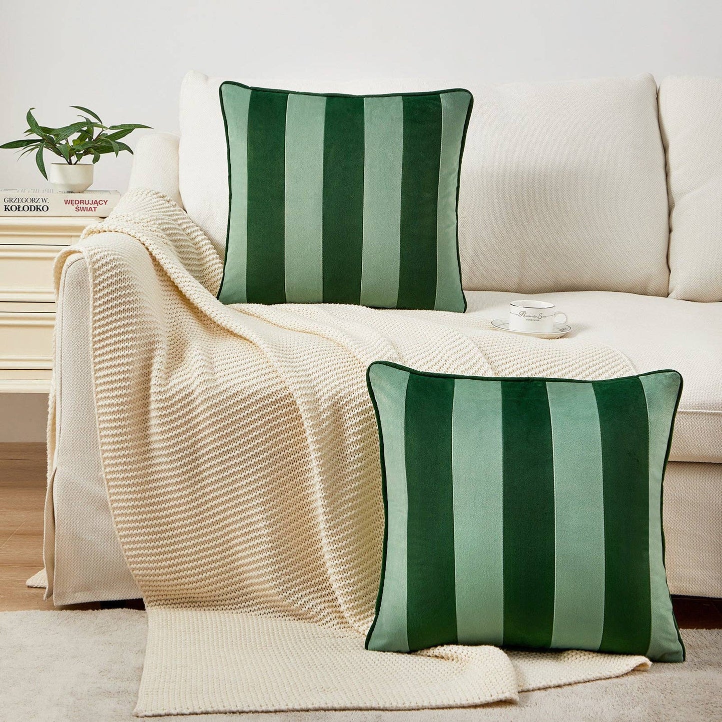 Tamarindo Pillow Covers (2-Pack) - Green/Light Green