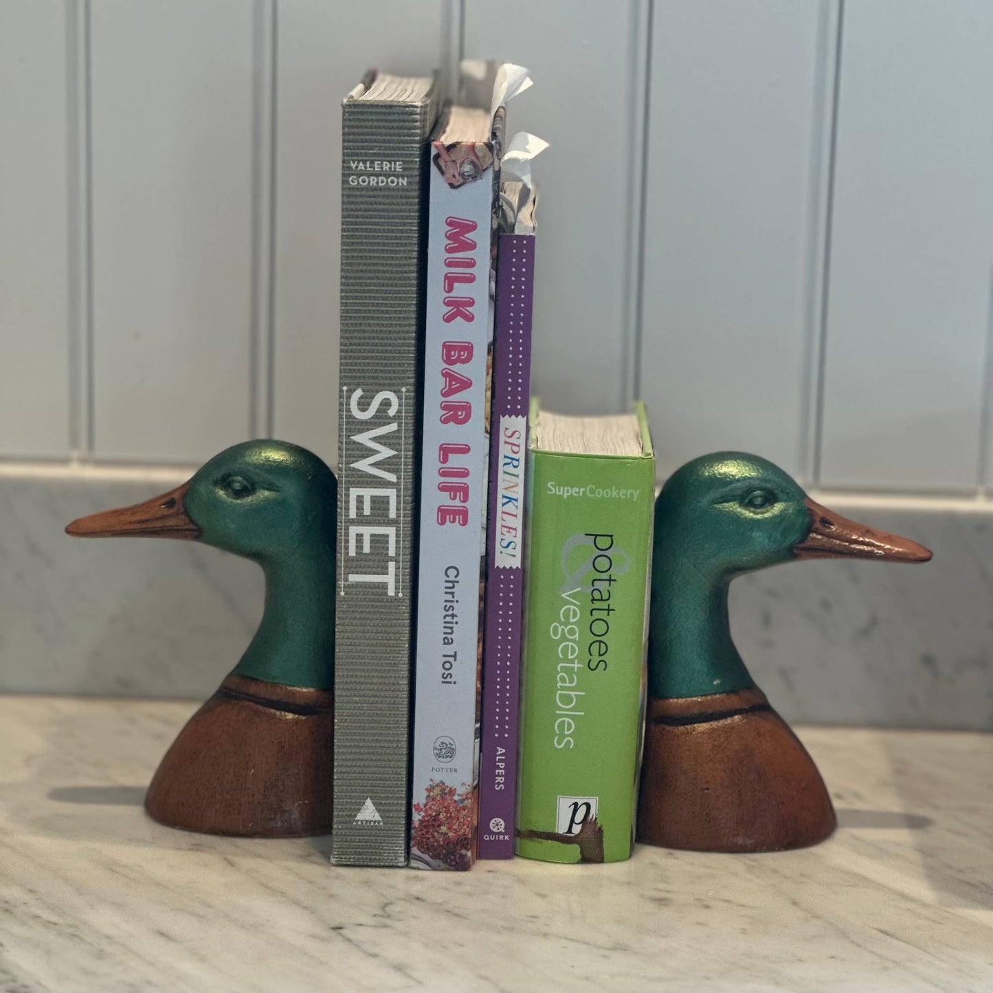 Fox Run Duck Decorative Bookend Set, Iron, 4.25”x2.9”x5.73"
