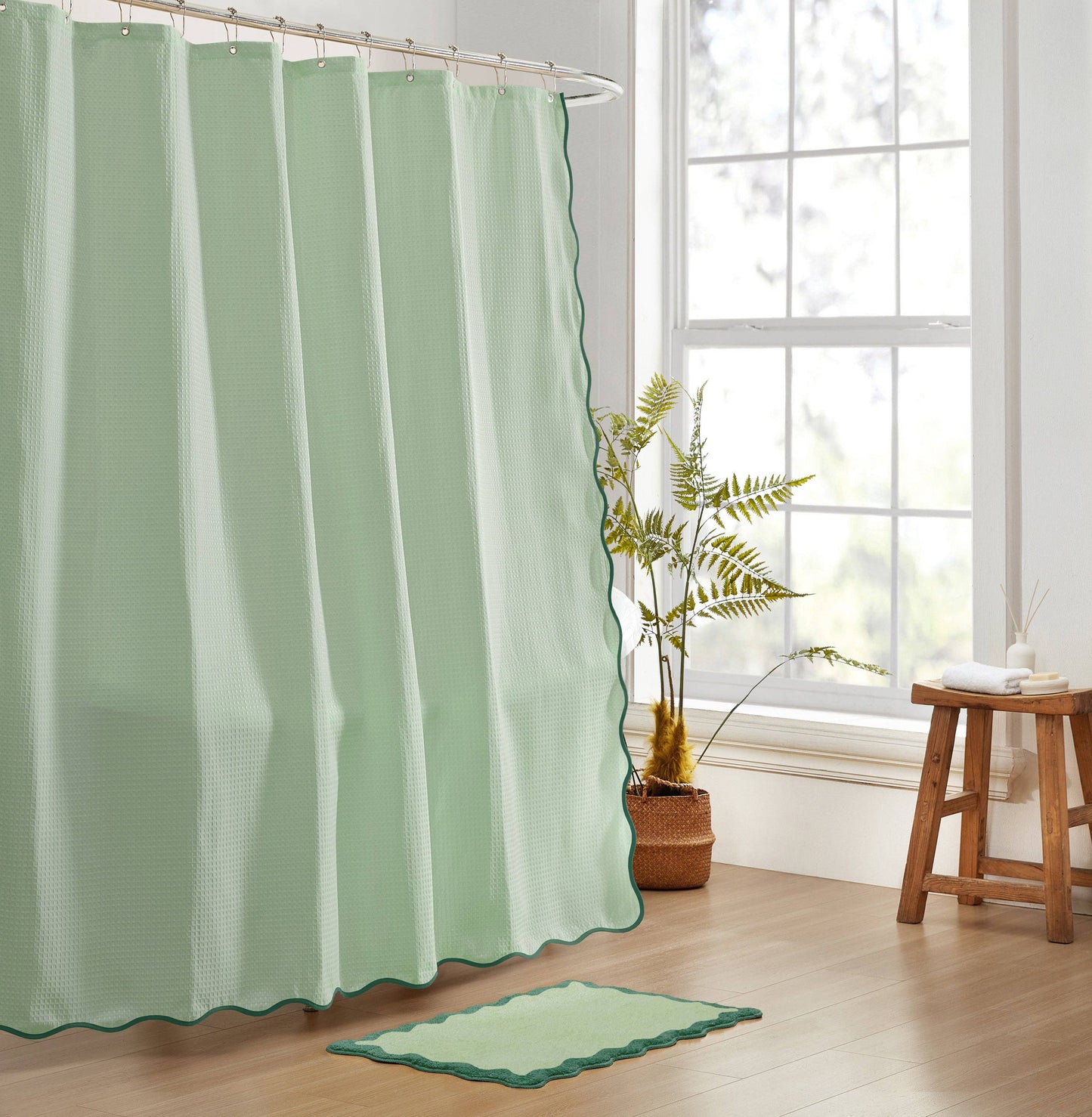 Anemona Shower Curtain (Dark Green/Light Sage)