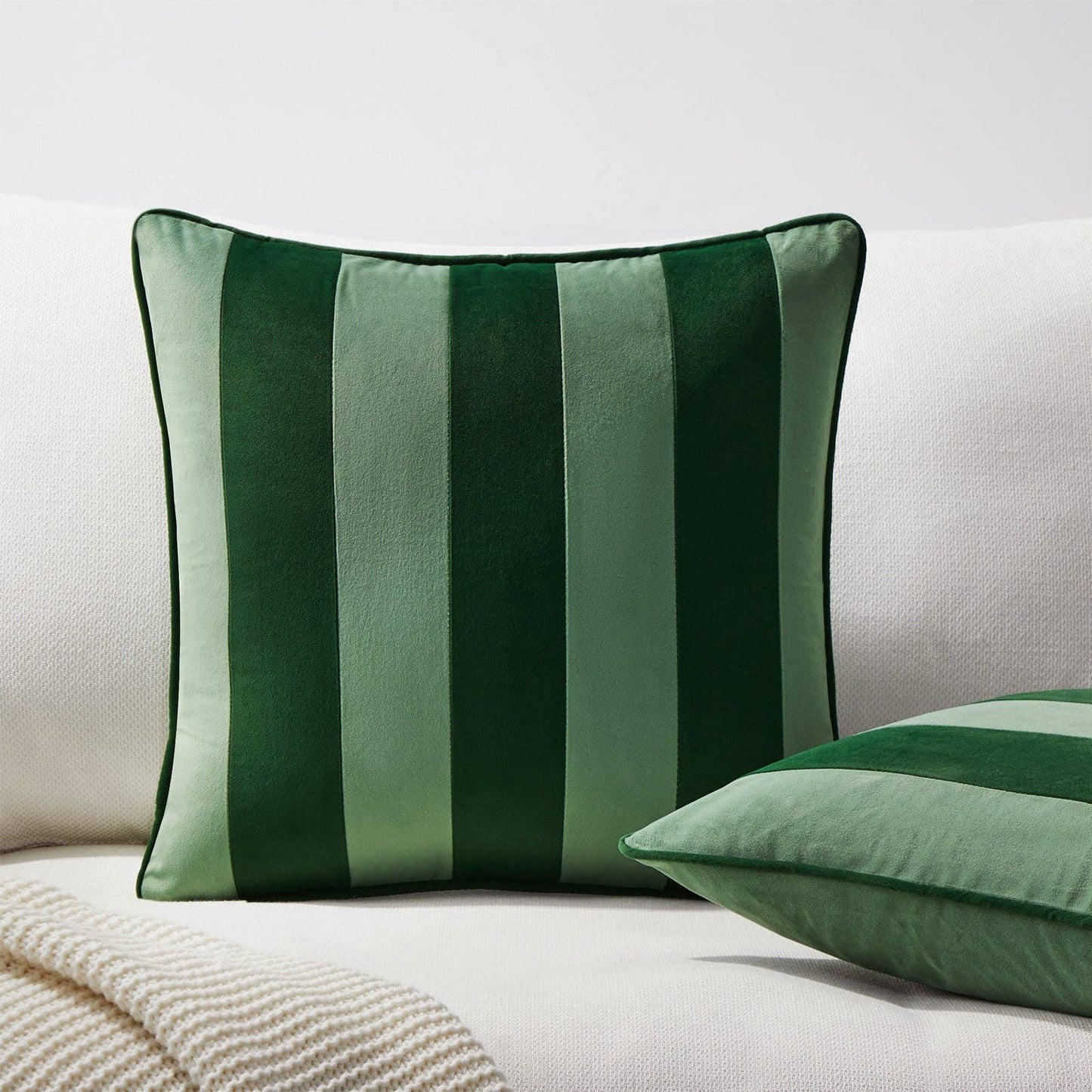 Tamarindo Pillow Covers (2-Pack) - Green/Light Green