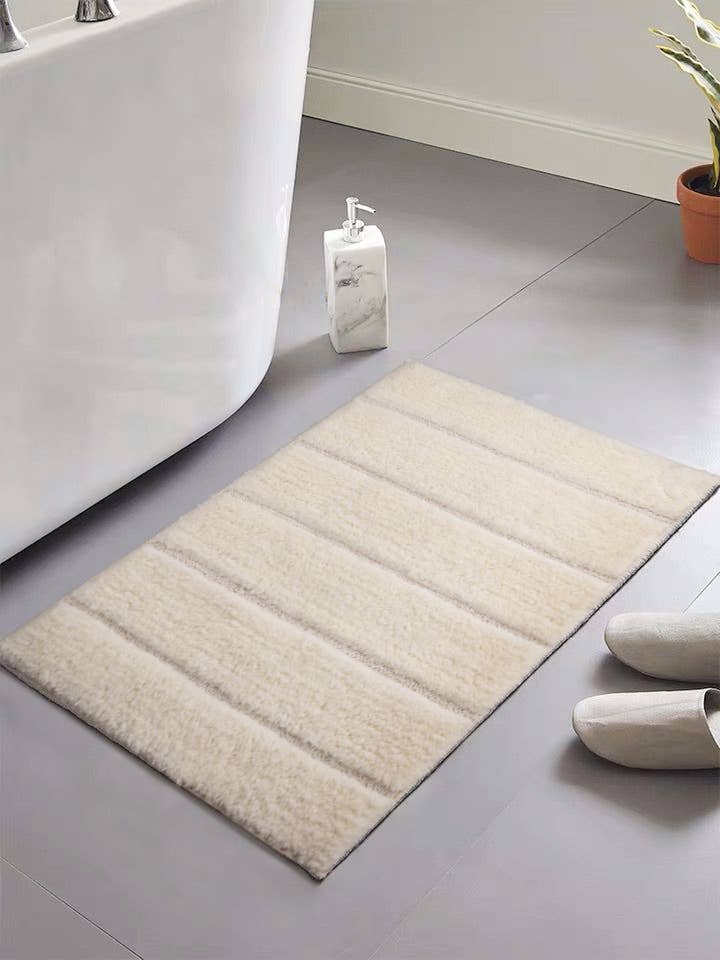 Riga Plush Microfiber Bath Mat (24″×36″)
