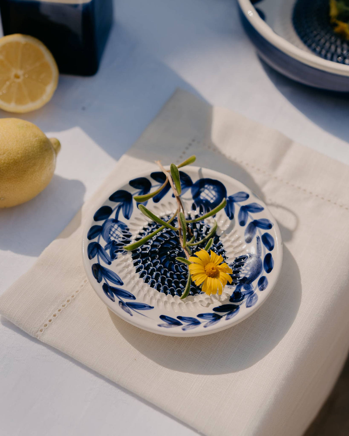 Ceramic Garlic Grater Plate - Small Blue