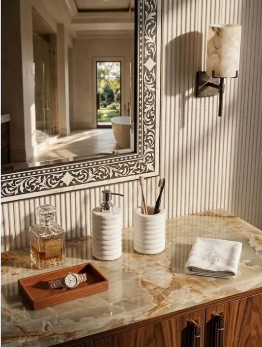 Raavi Ribbed Marble Bath Set