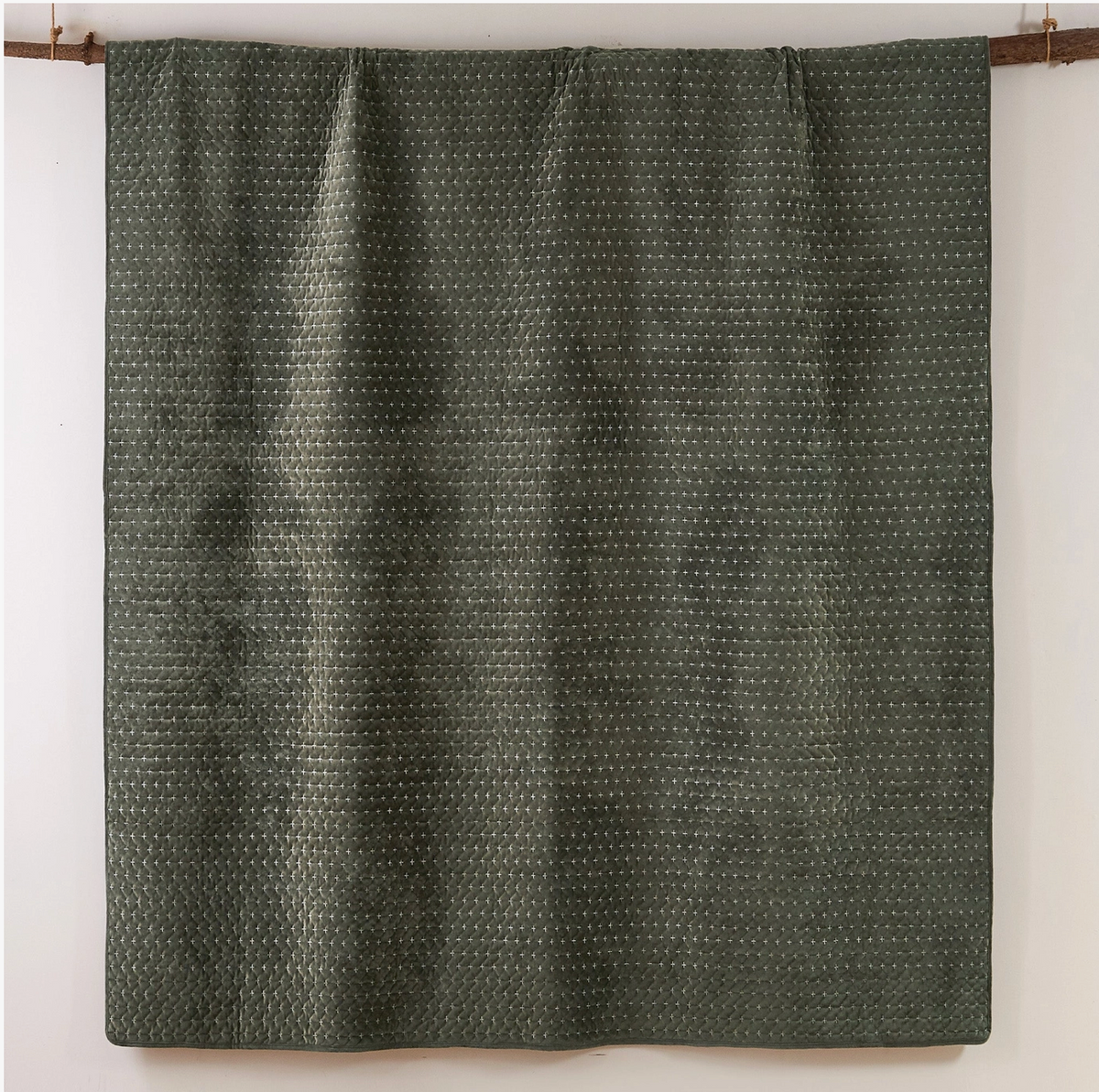 Velvet Stitch Quilt Set