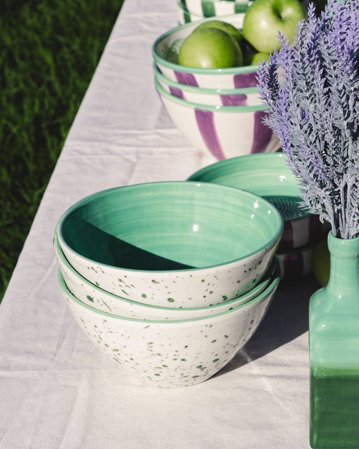 Artisanal Ceramic Serving Bowl 1.5L - 21cm - Green Jade