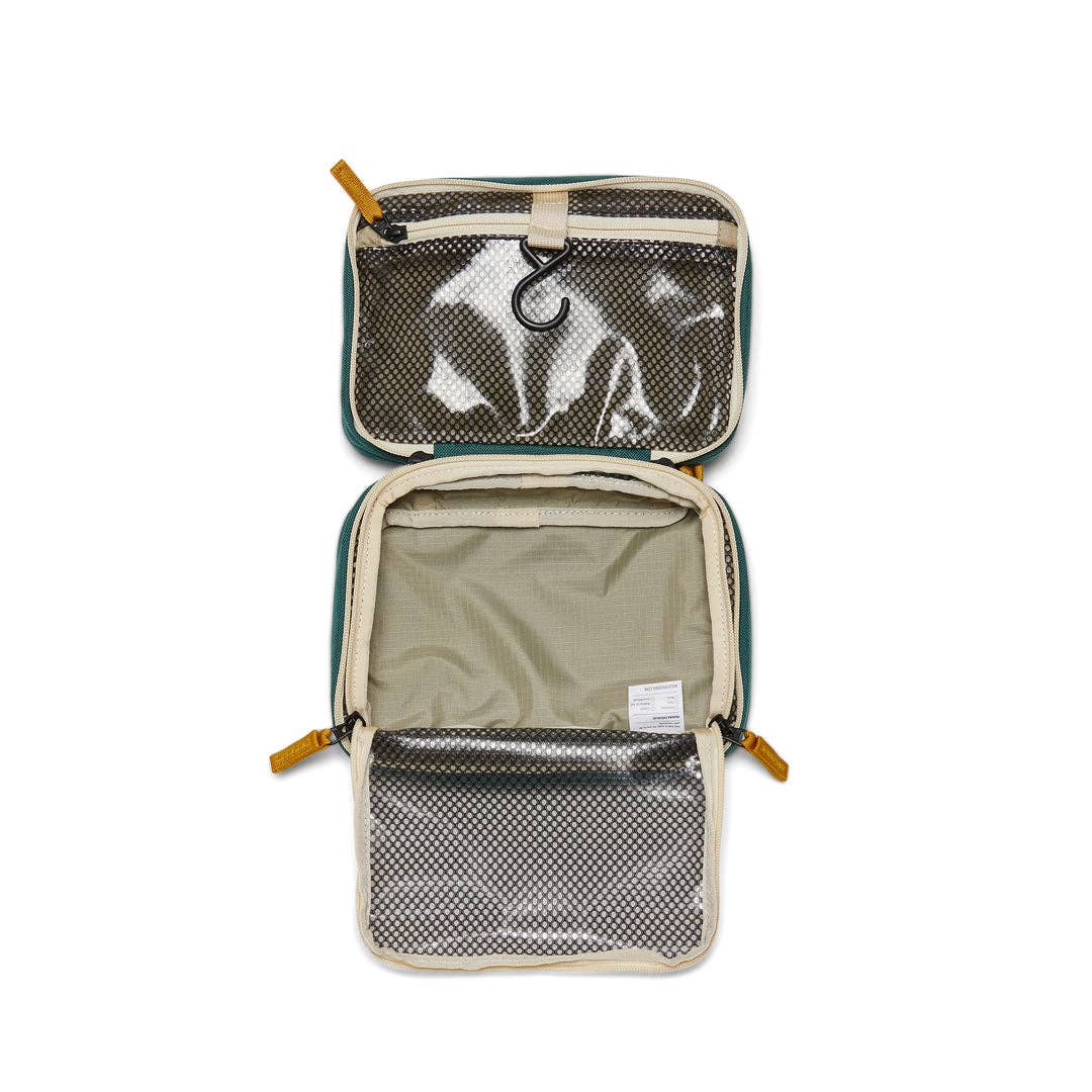 Toiletry Kit Forest