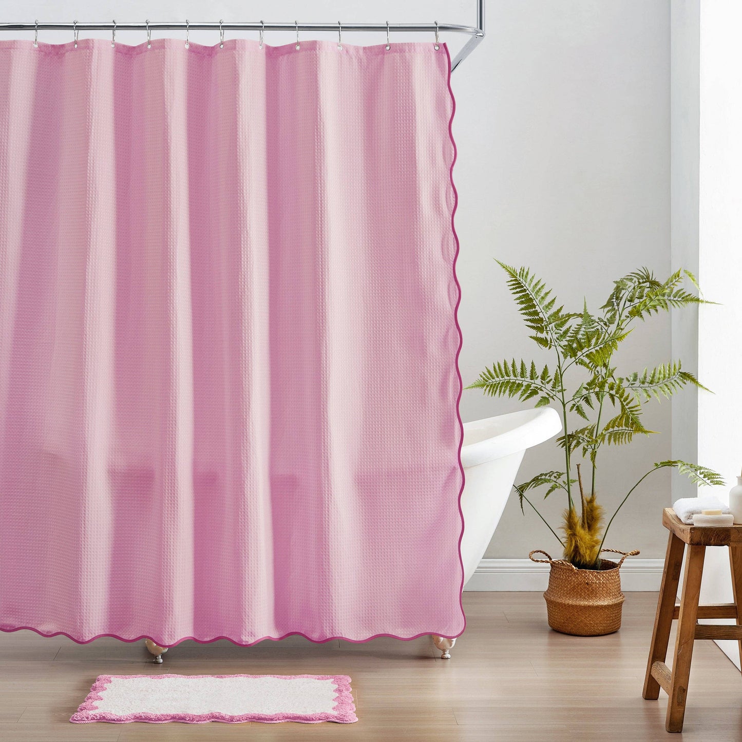 Anemona Shower Curtain (Hot Pink/Light Pink)
