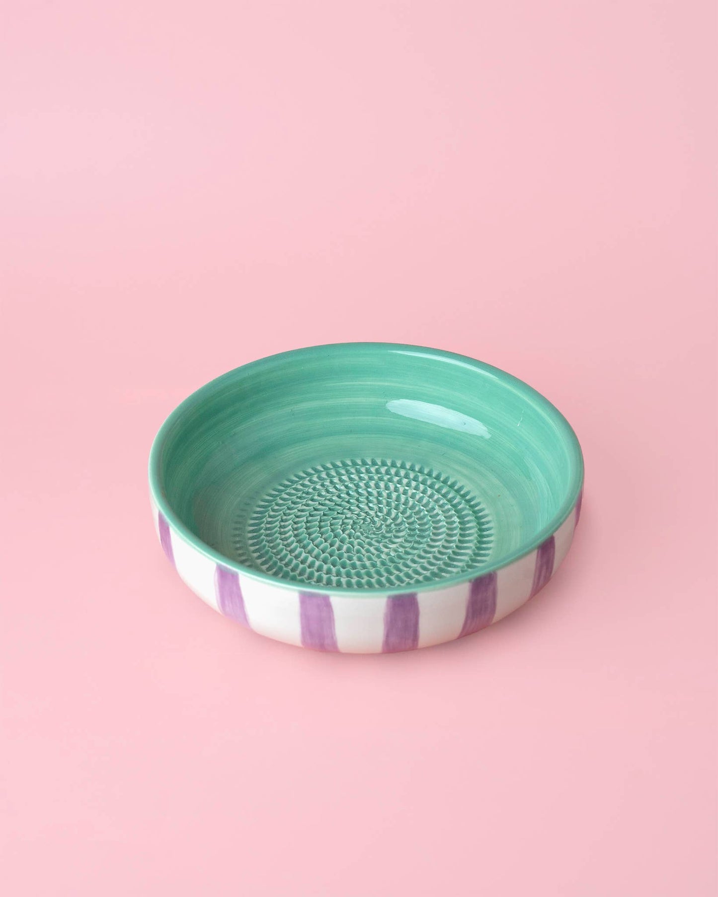 Ceramic Garlic Grater Set – With Silicone Lid & Wooden Spoon