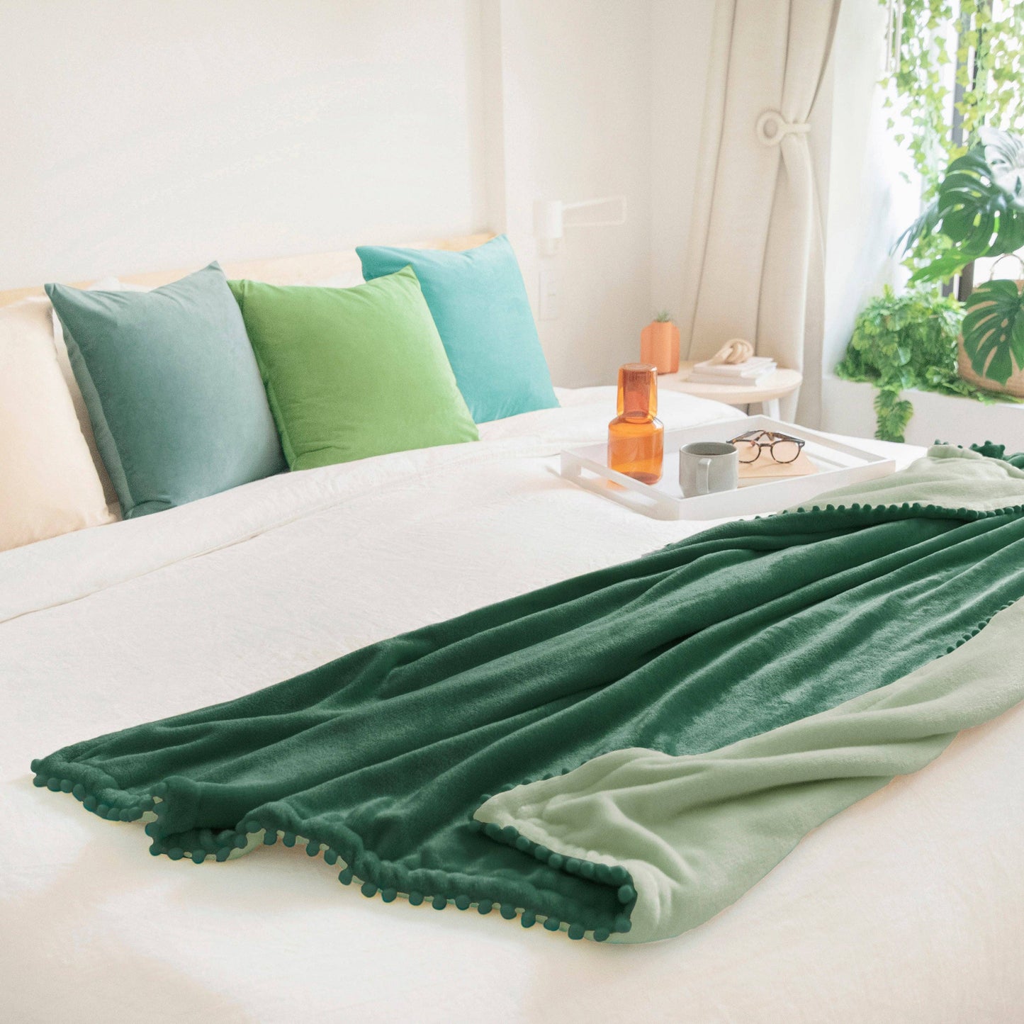 Bromelia Blanket (Dark Green/Sage)