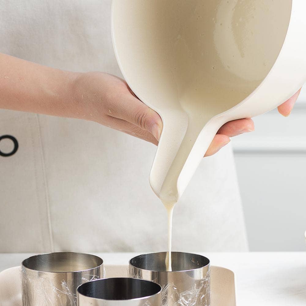 Pronto Large Mixing Bowl & Colander Set - White
