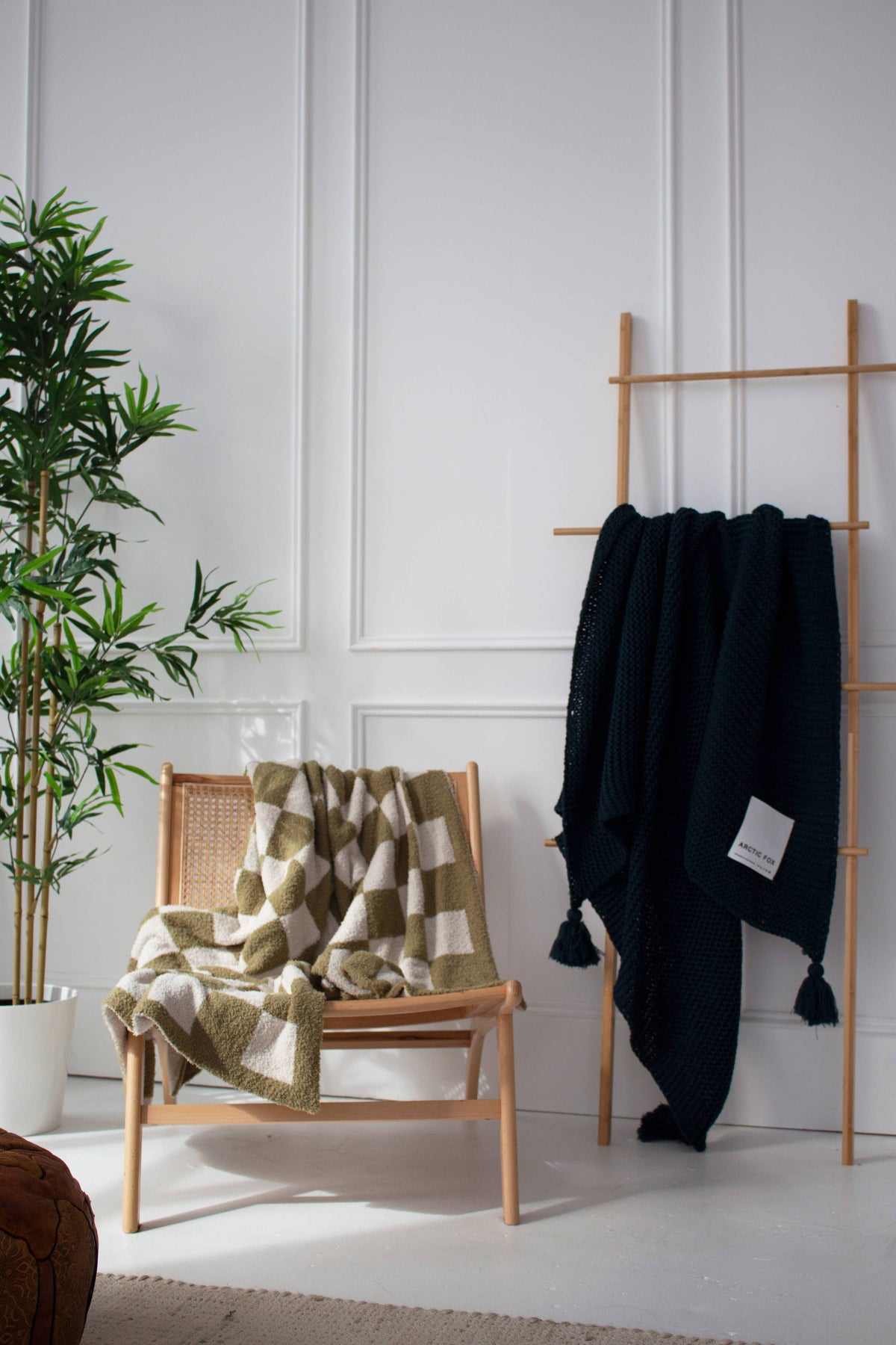 The Teddy Throw - 100% Recycled - Khaki Check - FW26